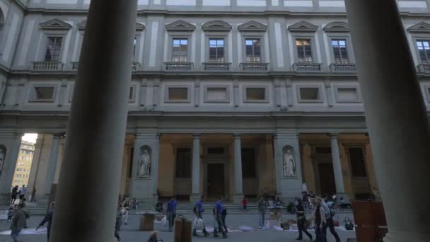 Floransa Daki Uffizi Galerisinde Turistler — Stok video