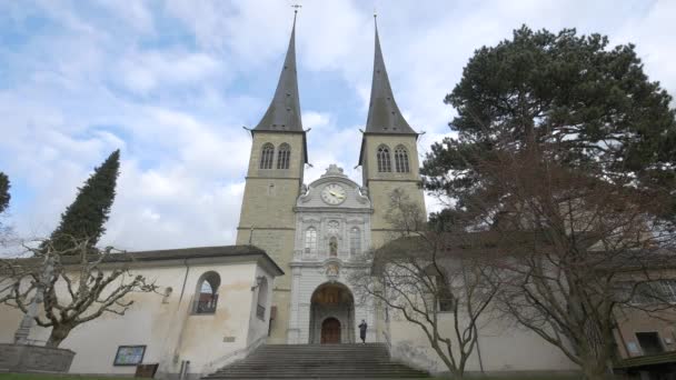 Angolo Basso Della Cattedrale Hofkirche Lucerna — Video Stock