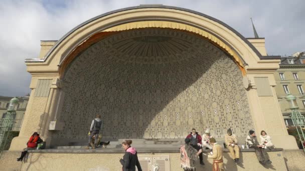 Lage Hoek Van Een Koepelmonument Luzern — Stockvideo