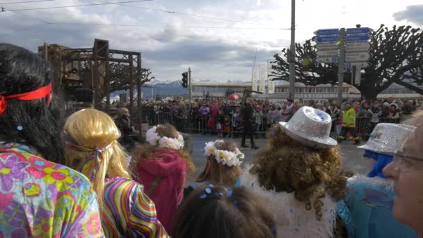 Publiek Luzern Carnaval Parade Zwitserland — Stockvideo