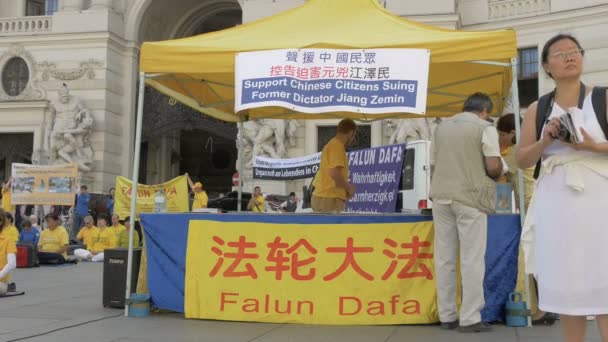 Sokak Tezgahı Çinlileri Destekliyor — Stok video