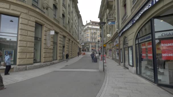 Marcher Dans Une Rue Lausanne — Video