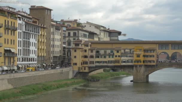 Most Ponte Vecchio Florencji — Wideo stockowe