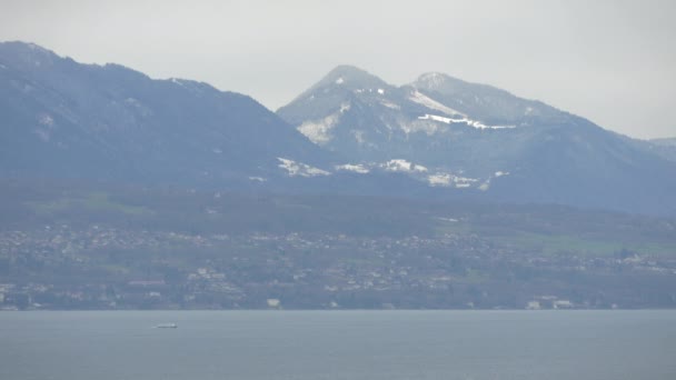 Boot Aan Het Meer Van Genève — Stockvideo