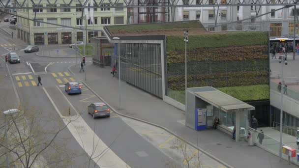 Straat Buurt Van Metrostation Lausanne — Stockvideo