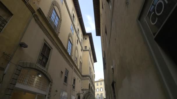 Gebouwen Aan Een Smalle Straat Florence — Stockvideo