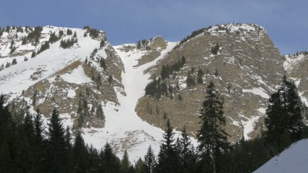 Falésias Nevadas Gstaad — Vídeo de Stock