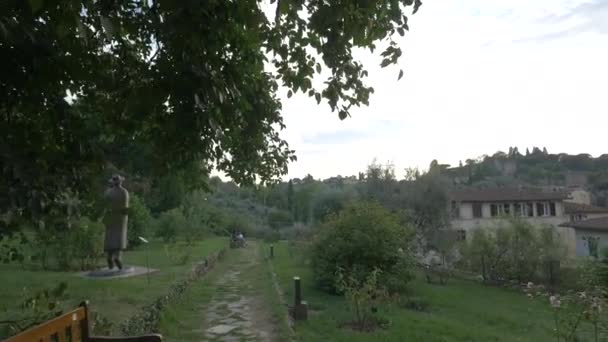 Дорога Міському Саду — стокове відео