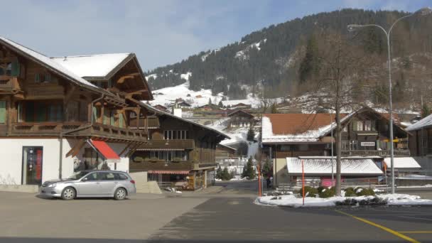 Bâtiments Dans Une Ville Montagne — Video