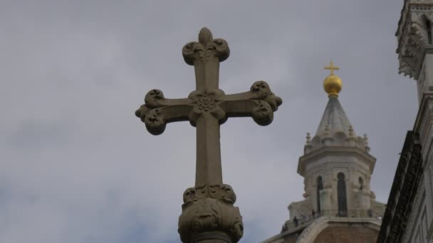 Gros Plan Une Croix Pierre — Video