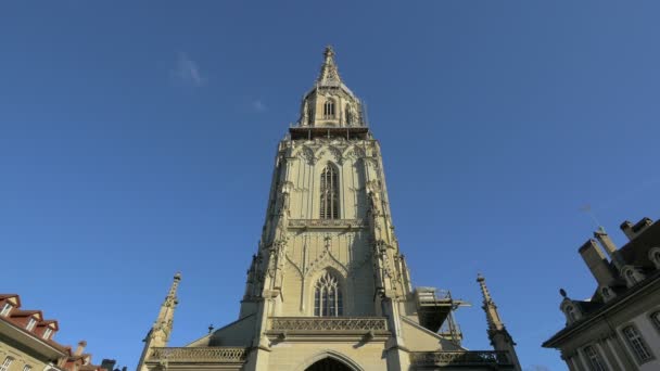 Nízký Úhel Pohledu Bern Minster — Stock video