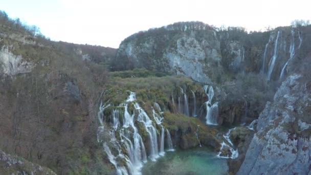 Luchtfoto Van Watervallen Van Plitvice Park — Stockvideo