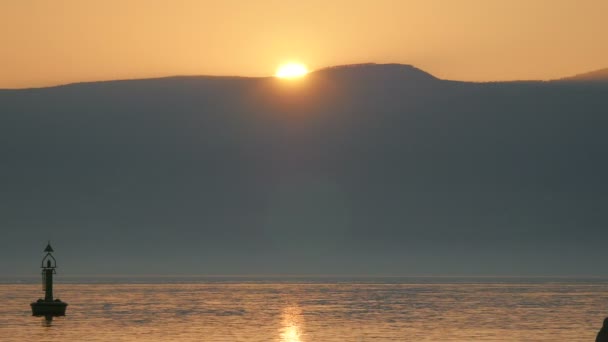 Solnedgången Rijeka Bay — Stockvideo