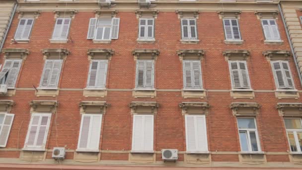 Una Fachada Edificio Ladrillo — Vídeos de Stock