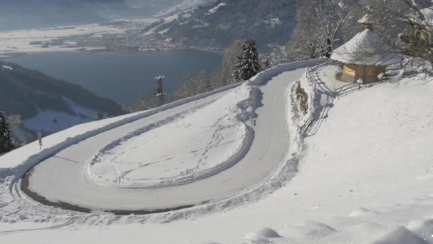 Curvas Carretera Montaña Cubierta Nieve Zell See — Vídeos de Stock