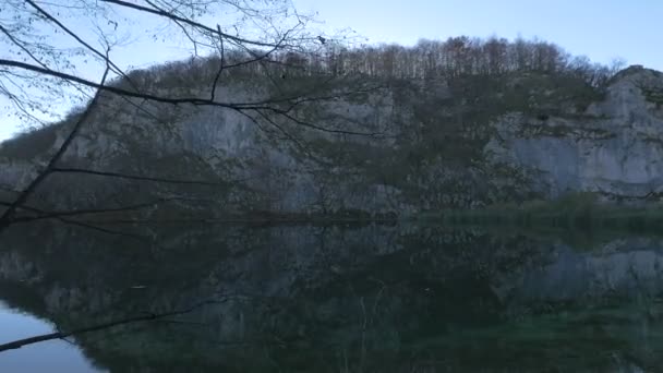 Гора Озеро Плитвицком Парке — стоковое видео