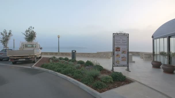 Monumento Restaurante Junto Mar — Vídeos de Stock