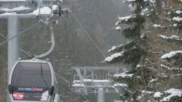 Seilbahnen Aus Nächster Nähe — Stockvideo