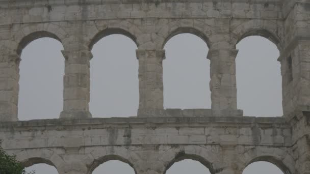 Pared Piedra Con Arcos — Vídeos de Stock