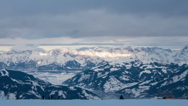 Timelapse Esquiadores Estación Esquí Kitzsteinhorn — Vídeos de Stock