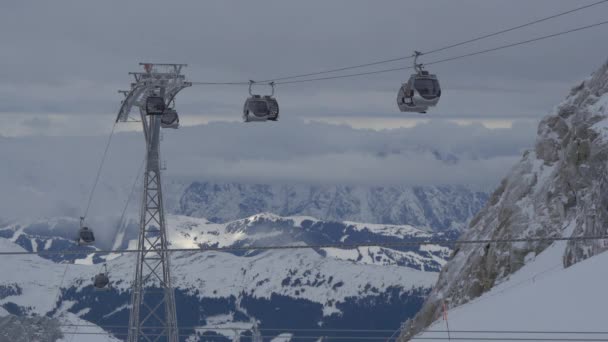 Gondole Monte Cheval Dans Les Alpes — Video