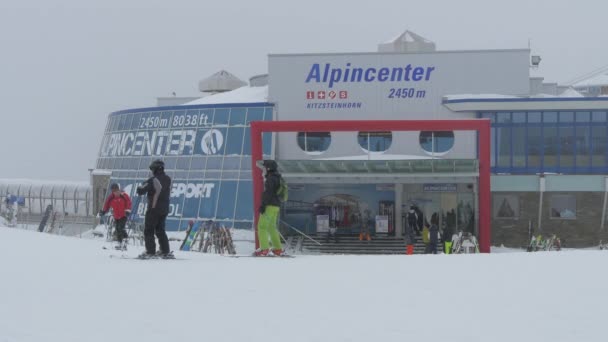 Esquí Frente Alpincenter Estación Esquí Kitzsteinhorn — Vídeos de Stock