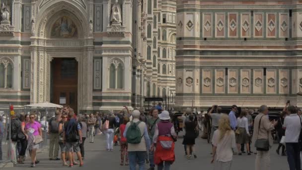 People Piazza Del Duomo Florence — Stock Video