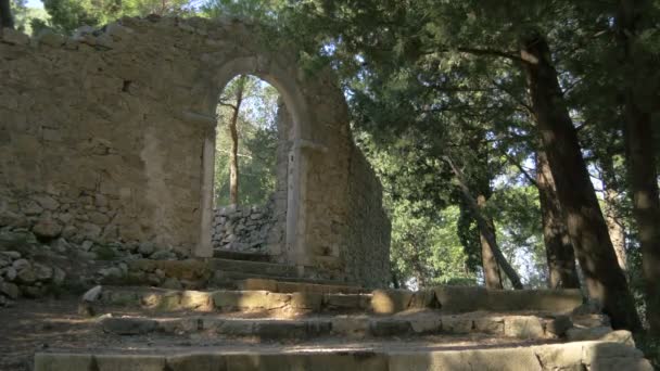 Eski Bir Kilisenin Kalıntıları — Stok video