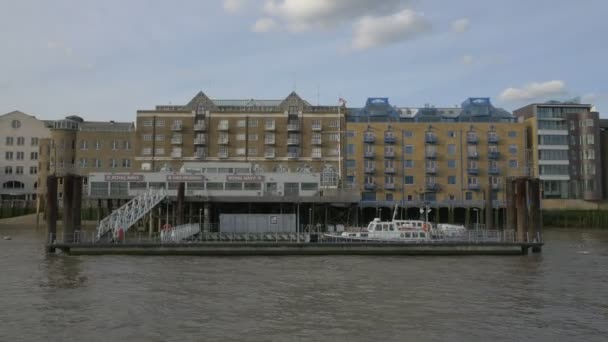 Пір Королівського Флоту Березі Річки Лондоні — стокове відео