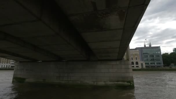 Puente Londres Sobre Río Támesis — Vídeos de Stock