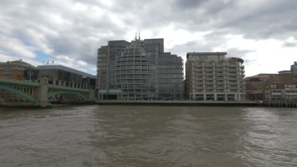 Edifícios Beira Mar Londres — Vídeo de Stock