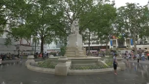 Фонтан Статуи Уильяма Шекспира — стоковое видео