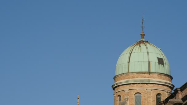 Turm Der Christkönigskirche — Stockvideo