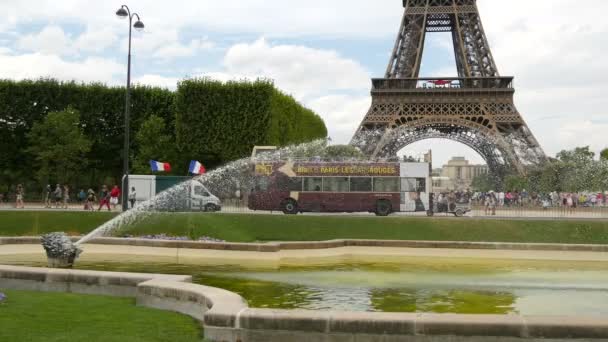 Campo Fuente Marte Torre Eiffel — Vídeos de Stock
