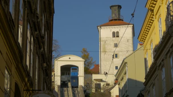 Lotrscak Toren Zagreb — Stockvideo