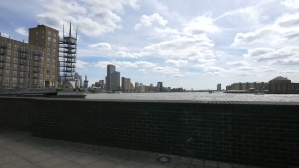 Flodstranden London Resekoncept — Stockvideo