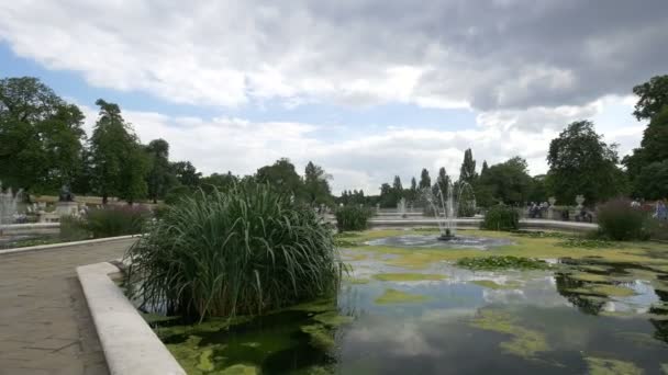 Fuente Los Jardines Italianos — Vídeos de Stock