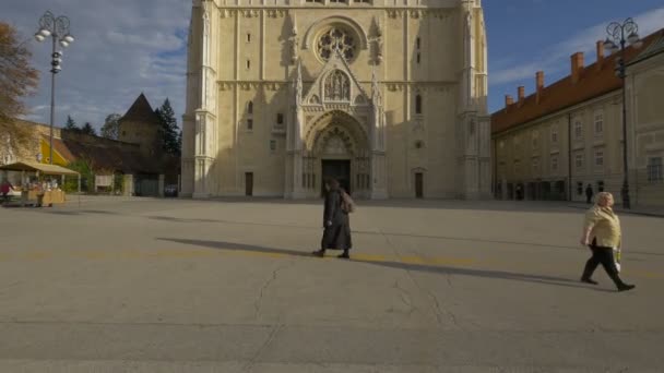 Vstup Katedrály Záhřeb — Stock video