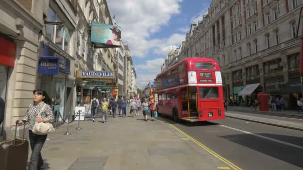 Movimentada Strand Street — Vídeo de Stock