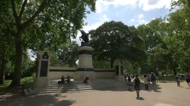 Estátua Parque — Vídeo de Stock