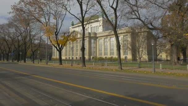 Hırvat Devlet Arşivlerinin Yanındaki Sokak Zagreb — Stok video