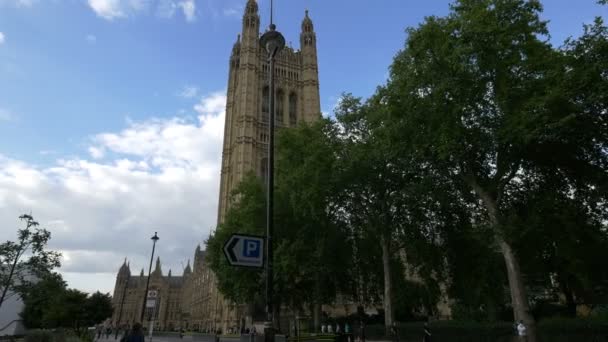 Palácio Westminster Visto Abingdon Street — Vídeo de Stock