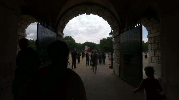 Turistas Que Visitam Museu Cavalaria Doméstica — Vídeo de Stock