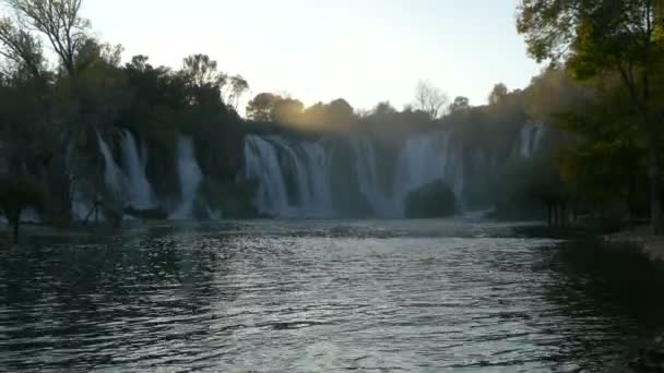 Vue Inclinée Cascade Kravice Vue Coucher Soleil — Video