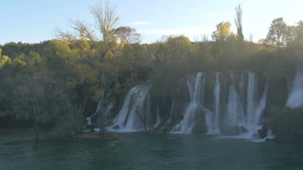 Панорамный Вид Водопад Кравиц — стоковое видео