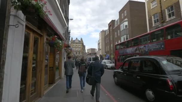 Crowded Borough High Street — Stock Video