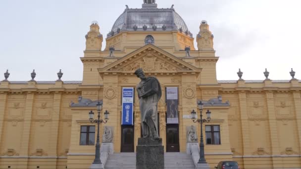 Opbouw Van Kunstpaviljoen Gevel Zagreb — Stockvideo