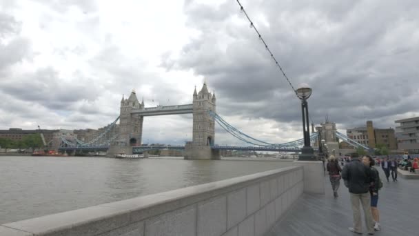 Londra Daki Kule Köprüsü — Stok video