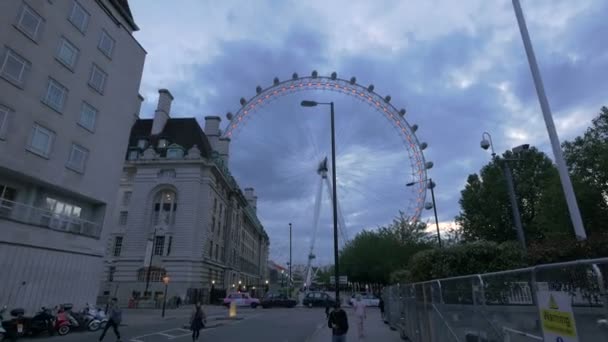 Лондонське Око Яке Бачили Ввечері — стокове відео