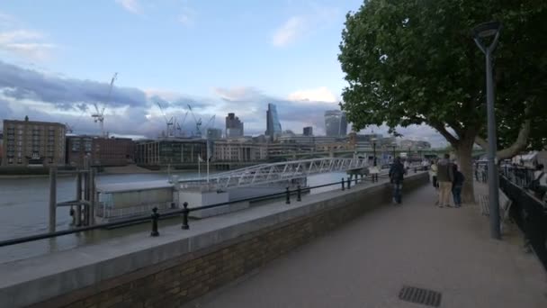 Steegje Aan Het Water Londen — Stockvideo